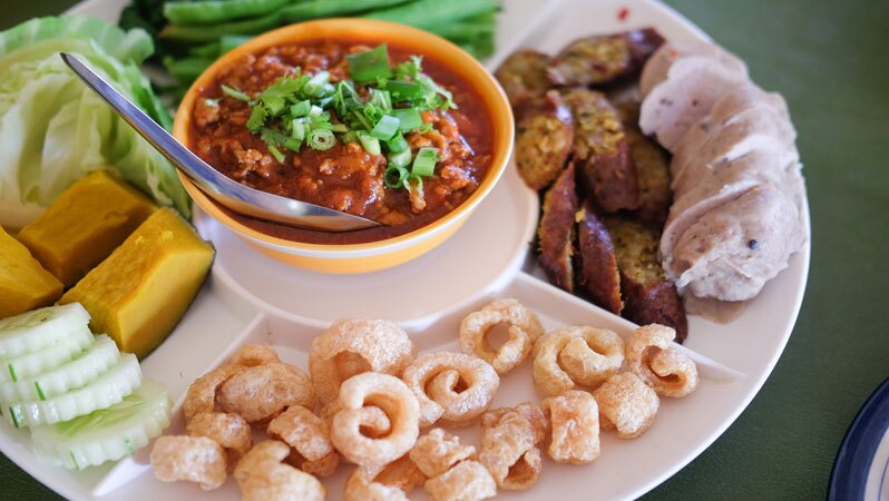 Best Thai dish spicy ppork and tomato dip with vegetables